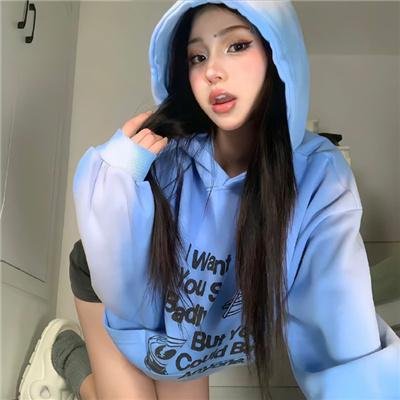 皮裘大衣女人